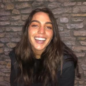 Meet your Posher, Candis